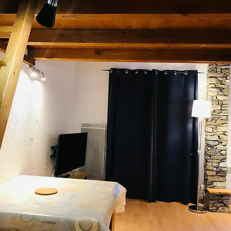 Résidence Le Christiana - Très Beau Mezzanine Au Pied Des Pistes Mae-8904 *